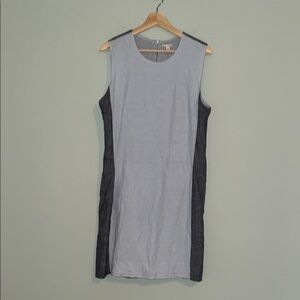 GAP two-tone chambray sleeveless dress